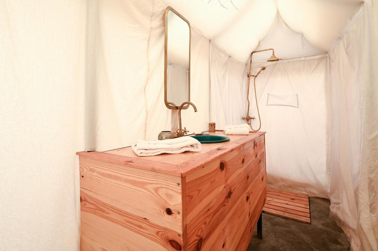 Emeraude Camp Agafay El Karia 外观 照片