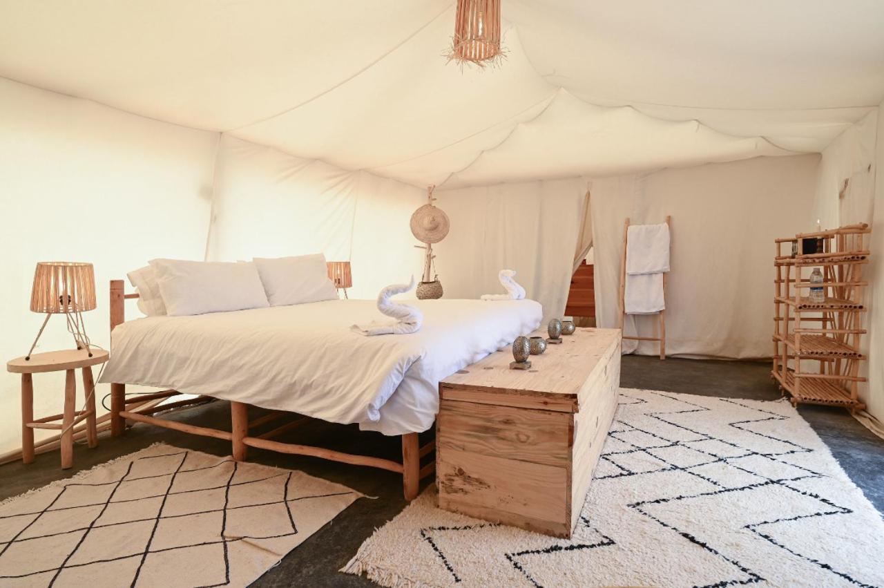 Emeraude Camp Agafay El Karia 外观 照片
