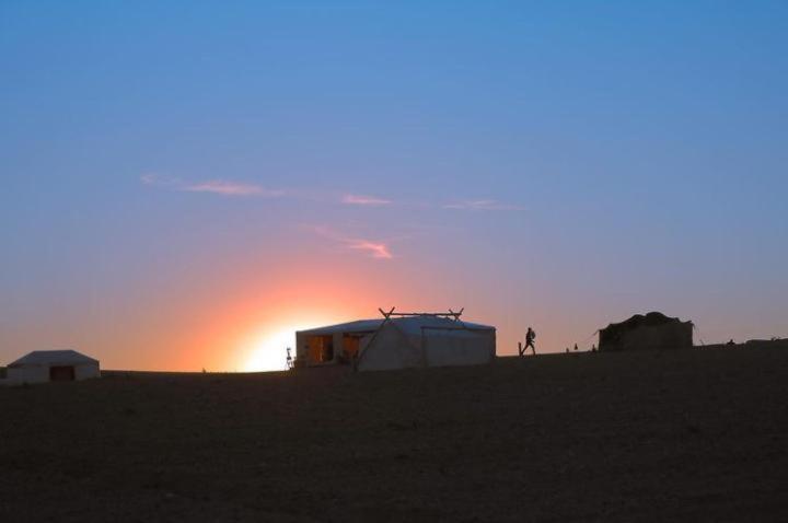 Emeraude Camp Agafay El Karia 外观 照片